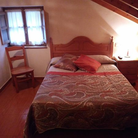 Casa De Aldea La Ablanera Pensionat Onís Exteriör bild