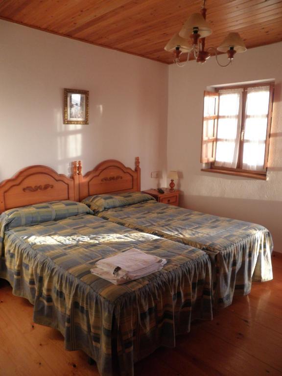 Casa De Aldea La Ablanera Pensionat Onís Rum bild